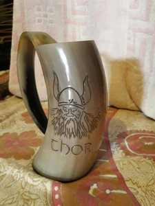 Jarra de Cuerno de Búfalo con Tapa de Bambú, Diseño Clásico, Pulido Suave, Hecha a Mano, para Pubs, Bares, Restaurantes y Uso Doméstico - Product Image 4