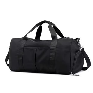 Sacs de sport imprimés sur toute la surface avec logo personnalisé, sacs de sport de sublimation de haute qualité, tendance actuelle, taille personnalisée - Product Image 1