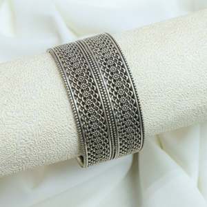925 Fine Silver Ditya Jali Work Bangle <b>Single</b> Piece with Elegant Design - Product Image 1