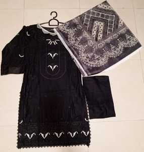 Robes d'été pour femmes en coton brodé Shalwar Kameez Readymade pour femmes Plus Size Options - Product Image 3