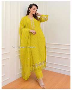 Mejor calidad nueva llegada diseñador Kurti para mujeres puro algodón Chikankari bordado y corte trabajo Kurti y pantalón con Dupatta - Product Image 2