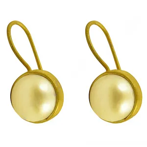 Pendientes Elegantes de Perlas con Baño de Oro para Mujer - Product Image 1
