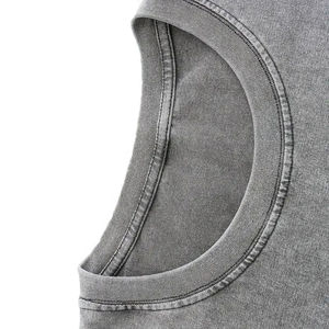 Camiseta deportiva de calidad superior para hombre, pantalones cortos, conjunto de 2 piezas, logotipo personalizado, patrón sólido, transpirable, a un precio razonable para Tallas grandes - Product Image 3