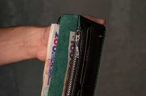 Porte-cartes en cuir pour femmes de grande capacité Portefeuille à la mode Porte-cartes en cuir à double fermeture éclair LWM-0030 - Product Image 5