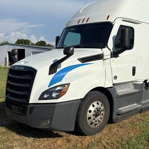 Camiones Freightliner Cascadia 126 Más Vendidos en 2021 con Buen Kilometraje, Disponibles para Envío a Todo el Mundo - Product Image 2