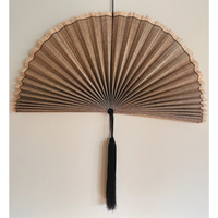 Handgefertigter, gewebter großer Wandventilator aus natürlichem schwarzem Bambus, Kopfteil-Hängedekoration, Kunst aus Vietnam, umweltfreundliche Geschenkidee