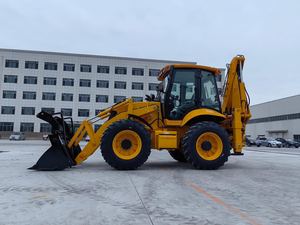 Tracteur 4WD avec chargeur frontal et pelle rétrocaveuse pour l'ingénierie et la construction - Product Image 4