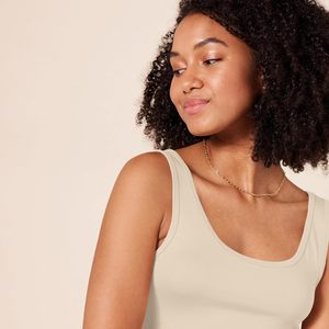 Camiseta sin Mangas Fluida para Mujer, Tejido Suave, Transpirable, Ligera, Sensación Ligera, Elástica, Movimiento Fácil, Forma Moderna, Tacto Suave, Costura Duradera - Product Image 4