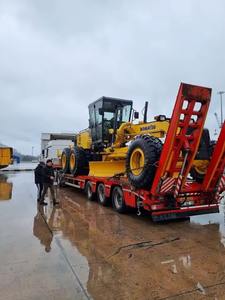 LOS MÁS VENDIDOS: Motoniveladoras GD755-5R con Bomba de Motor y Caja de Cambios, con 1 Año de Garantía - Product Image 5