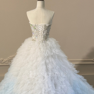 Robe de bal élégante Jancember XS291, style princesse, avec décolleté cœur, ornée de strass, à volants, pour soirée formelle - Product Image 6