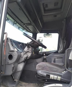 Nuevo 2000 para P114 340 Caja de cambios manual con volante a la izquierda Camión pesado diésel Euro 2 Estándar de emisión Rueda motriz 6x4 - Product Image 4