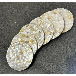 Sous-verres de tasses à thé faits à la main Sous-verres en nacre Cadeau pour Table de cuisine Chaude pour boissons Sous-verres de forme ronde - Product Image 4