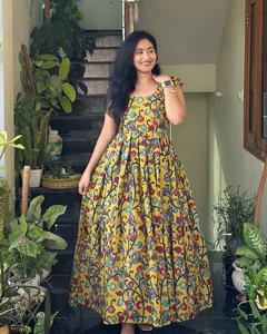 เดรสแม็กซี่ผ้าฝ้ายเนื้อนุ่ม แขนระบาย สไตล์ฤดูร้อน ใส่สบายและโดดเด่น - Product Image 2