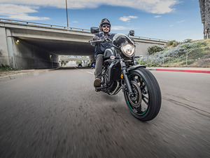 Disponibles Ahora: Motocicletas Vulcans S Cafes (ABS) 2025 Nuevas en Stock - Product Image 4