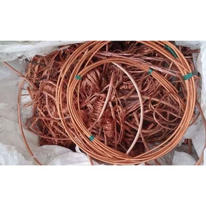 Câbles en cuivre recyclé en vrac de haute pureté 99,99 %, de qualité supérieure pour usage électrique, fournisseur en gros pour l'exportation - Product Image 1