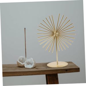 Sculpture de lignes métalliques Décoration de bureau unique pour ornement de table moderne pour le salon - Product Image 2