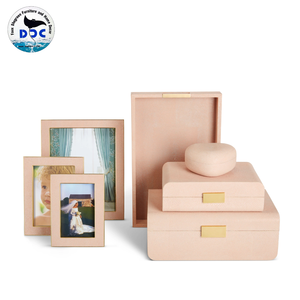 Caja de Joyería Grande de Terciopelo de Lujo Personalizada DPC, Estilo Moderno Shagreen, Disponible en 2 Colores, Decorada con Accesorios Dorados, Modelo 0006 - Product Image 3