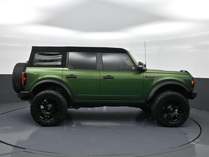 Vente rapide - FORD BRONCO ADVANCED 4 portes 4x4 d'occasion 2023 (conduite à gauche/droite) - Product Image 5