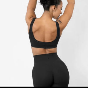 Vêtements de sport en coton pour femmes |   Logo personnalisé |   Faible MOQ |   Production naturelle et écologique |   Fabricant vietnamien - Product Image 5