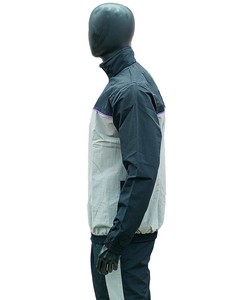 Nouveauté 2025 Nouvelle conception Veste de pluie imperméable Veste coupe-vent Haute qualité Hommes Sport Veste coupe-vent Respirante - Product Image 4