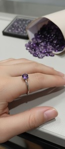 Bague Chrétienne Faite à la Main en Argent 925 avec Améthyste, Design Minimaliste, Idéale pour Fiançailles, Mariage, Cadeau de Fête ou Pierre de Naissance de Février - Product Image 6