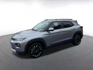 Trailblazer LT FWD 2024 d'occasion, conduite à gauche, intérieur foncé, sièges en tissu, ACC, frais d'accident inclus, en bon état - Product Image 3