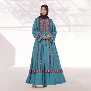 Abaya de qualité supérieure, décontractée, avec broderie boutonnée, pour femmes, tissu mémoire, tailles et couleurs personnalisées, 100% polyester, écologique - Product Image 1