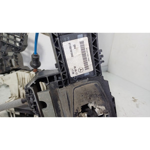 Cerradura Delantera Izquierda MERCEDES GLA A1667200135 Serie 607951 (13>) - Product Image 2