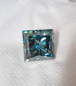 Anillo de diamante de moissanita azul princesa Squire elegante 1ct a 2ct redondo y cojín joyería de piedras preciosas Esmeralda - Product Image 4