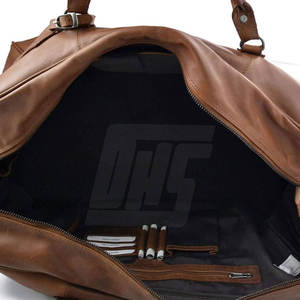 Sac de sport classique avec compartiment principal spacieux idéal pour l'entraînement au gymnase et le transport quotidien - Product Image 4