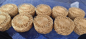 Mantel Individual de Ratán Hecho a Mano, Forma Redonda, Natural y Ecológico, Hecho en Vietnam - Product Image 6