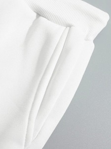 ชุดวอร์มผู้ชายแบบ 2 ชิ้น มีฮู้ด สีพื้น ชุดลำลองสไตล์สปอร์ต ดีไซน์ล่าสุดปี 2026 - Product Image 4