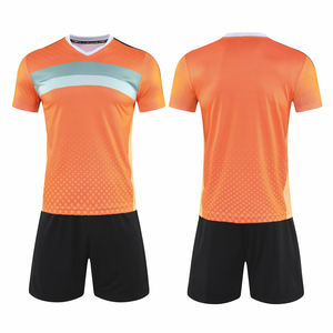 ¡Novedad de 2025! Uniformes de fútbol de alta venta, servicio OEM, logotipo personalizado impreso, uniformes de fútbol superventas - Product Image 4