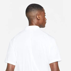 Polo de golf pour homme 100% polyester, blanc uni, respirant, tricoté, patte de boutonnage à 2 boutons, coupe standard décontractée, évacuation de l'humidité - Product Image 6