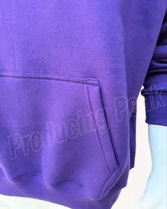 Sudadera con Capucha Personalizada para Hombre, Estilo Holgado, Color Morado, con Estampado de Nubes Bordadas, Ropa Urbana, Venta al por Mayor de Fábrica, MOQ Bajo, al por Mayor - Product Image 4