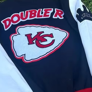 Chaqueta universitaria de lana de talla grande al por mayor de OEM personalizada para invierno 100% chaqueta universitaria de béisbol para hombre a la venta transpirable - Product Image 4