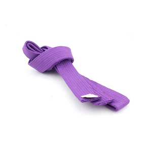 Ceinture d'arts martiaux MMA sur mesure en gros ceinture de karaté de couleur unie avec logo imprimé respirant et professionnel - Product Image 4