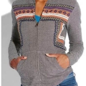 Sudadera de Invierno para Mujer, Tejido Suave Premium, Diseño de Patrón Único, Gris Texturizado, con Bordado 3D, Patrón Azteca Multicolor - Product Image 2