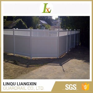 أو مادة جديدة بيضاء بولي كلوريد الفينيل البلاستيك غطاء سياج الخصوصية شاشة الخصوصية في الهواء الطلق مع الأوتاد للفناء أو الفناء الخلفي - Product Image 4