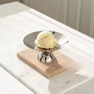 Cuenco Escultural Ecológico Hecho a Mano y Duradero con Base Elevada de Acero Inoxidable para Fiestas - Product Image 5