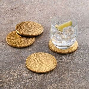 Dessous de verre en aluminium résistant à la chaleur avec des reflets métalliques élégants et un support protecteur pour les boissons de toutes les températures - Product Image 1