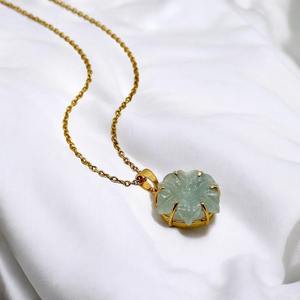 หินอัญมณีพลังงานบำบัดจี้รูปดอกไม้แกะสลัก19มม. สำหรับผู้หญิงของขวัญวันเกิดดอกไม้สีฟ้าอ่อนอะความารีน - Product Image 6