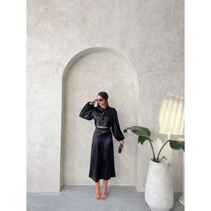 Faldas de Satén para Mujer al por Mayor - Product Image 4