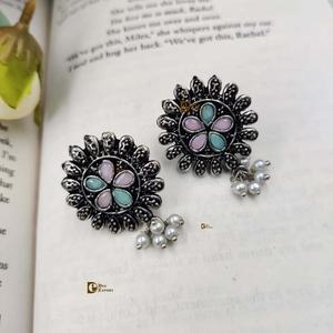 Handmade German Silver Stone Work Round Stud Earrings for Women Girls Casual Party Wear Flower Pattern Pearl Main Stone for Gift - Product Image 6