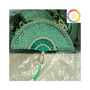 Vente en gros de ventilateur à main en jonc de mer du Vietnam pour la décoration de la maison fabriqué à la main en matériau naturel Art pour le salon - Product Image 6