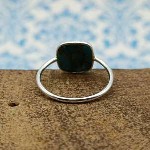 Juego de turquesa Mohave de cobre azul en plata de ley 925, anillo de piedra pequeño minimalista, regalo fino hecho a mano para niñas adolescentes - Product Image 4