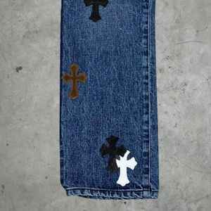 กางเกงยีนส์ผู้ชายทรงสลิมฟิต งานเพ้นท์มือ ดีไซน์ไฮสตรีท ผ้าฝ้ายทรงตรง ยีนส์เดนิมปานกลาง แต่งรอยขาด ขอบเอวยางยืด ไซส์พลัส - Product Image 3