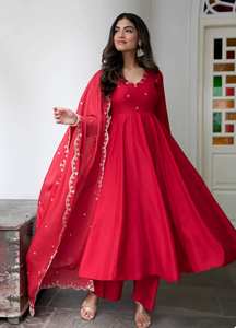 เปิดตัวพาลาซโซชั้นนำจากดีไซเนอร์ใหม่พร้อมผ้า Dupatta ผ้าไหมบริสุทธิ์พิมพ์ดิจิตอลพร้อมงานปักตามลำดับ - Product Image 3