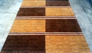 Dernier tapis de bureau écologique Tapis à tisser design unique Tapis artisanal en coton brodé en vente - Product Image 4