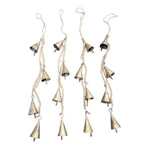 Mango Gifts Campanilla de Viento Rústica de Hierro con 4 Campanas Vintage en Forma de Cono de 48 cm, Colgante, Relajante, Tranquilizador, Adorno para Jardín, Lote - Product Image 4